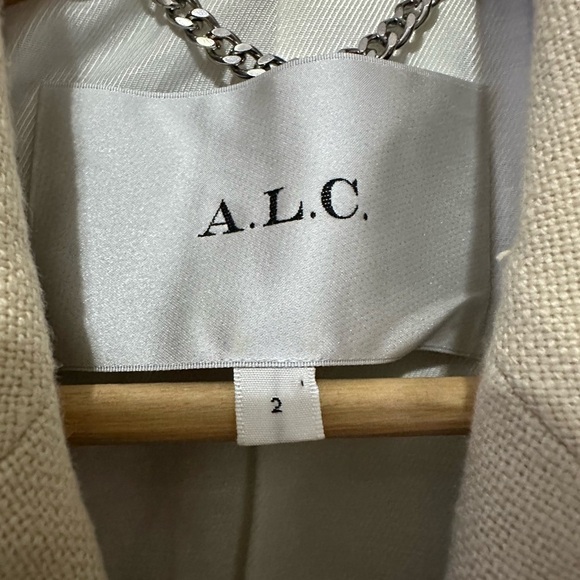 A.L.C. River Linen Double-Breasted Blazer - Size 2 - Picture 4 of 9
